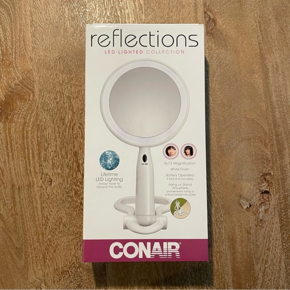Conair Reflections LED Lighted Collection 3X/1X Magnification Mirror Battery NEW